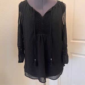 DR2 Black Blouse with Crochet Details